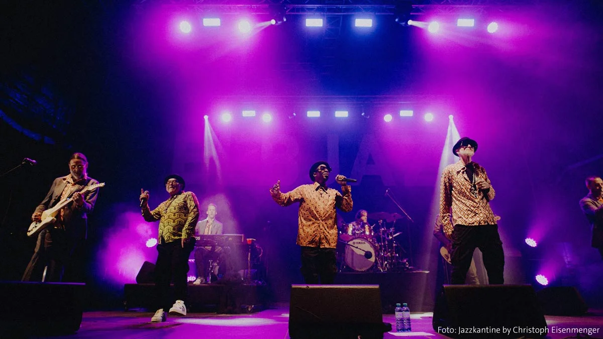 Jazzkantine spielt auf dem Tag der Niedersachsen in Braunschweig - ermöglicht durch Volkswagen Group Services. Foto: Jazzkantine by Christoph Eisenmenger.