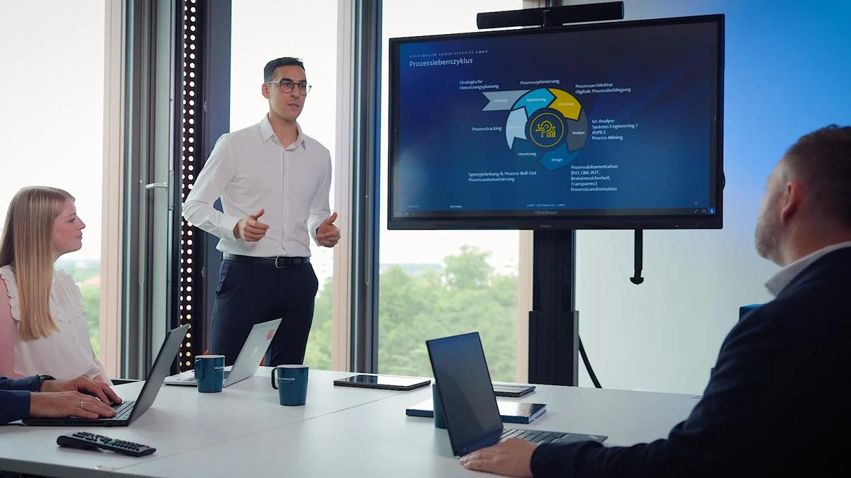 Unser Referent erläutert in einer Onlineübertragung Erfolgsfaktoren für 2026!